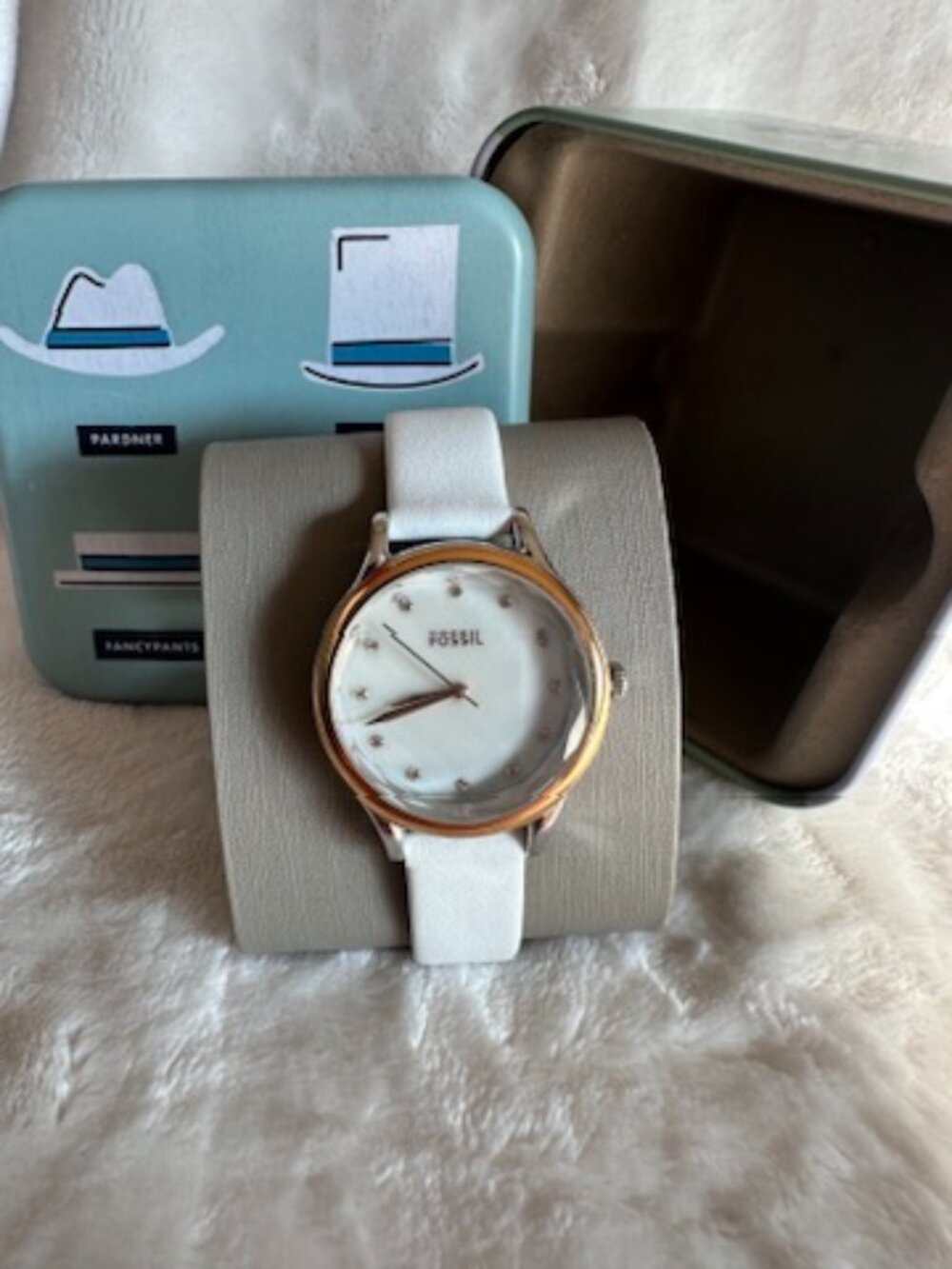 NIB! Fossil BQ3484 Laney Women's White Leather Analog Dial Quartz Wrist Watch
